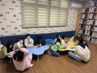 11월 도서관다녀오겠습니다 프로그램 이미지